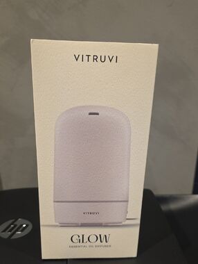 NIB Vitruvi Glow Essential Oil Diffuser - Light Pink